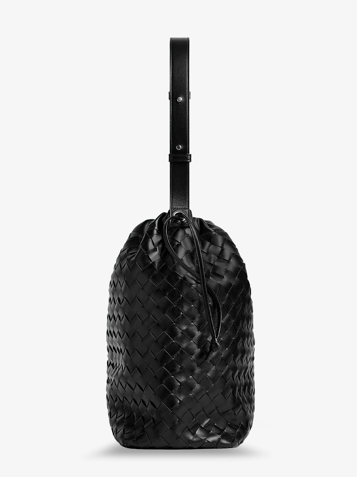 Bucket Intrecciato Biblioteca leather shoulder bag.webp