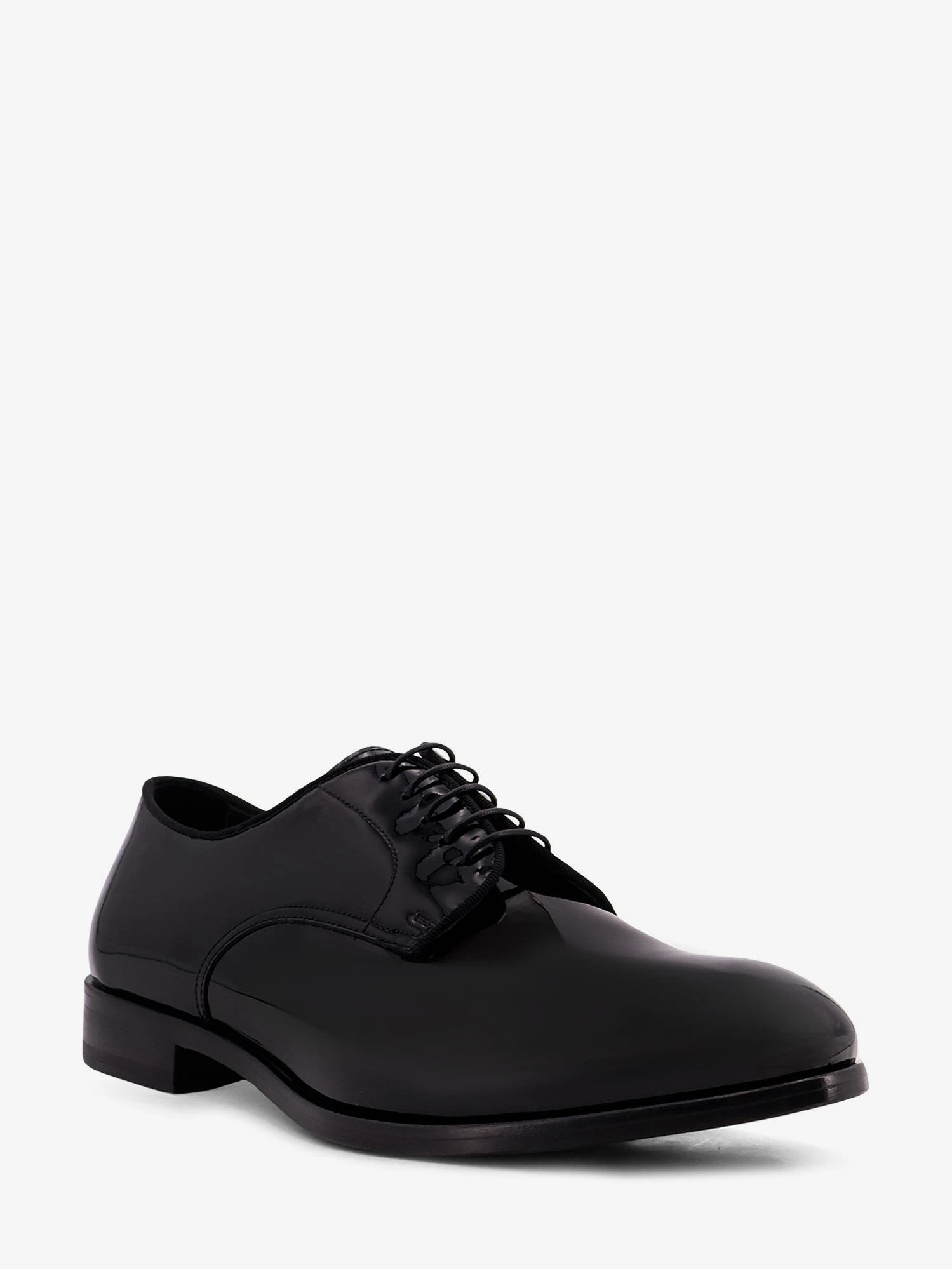 Patent leather lace-up.webp