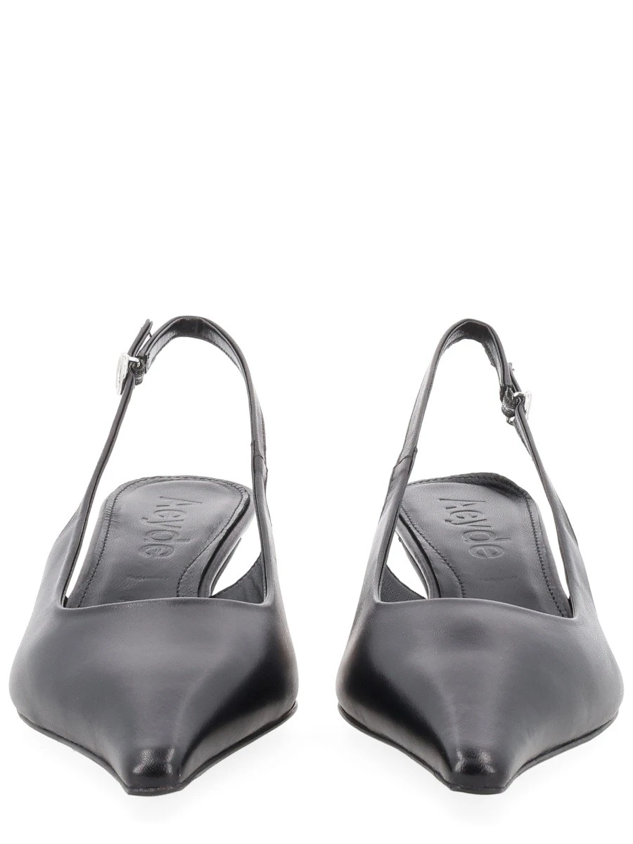 NECKLINE "CATRINA".webp