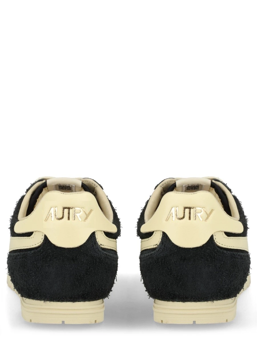 "WINDSPIN" SNEAKER.webp