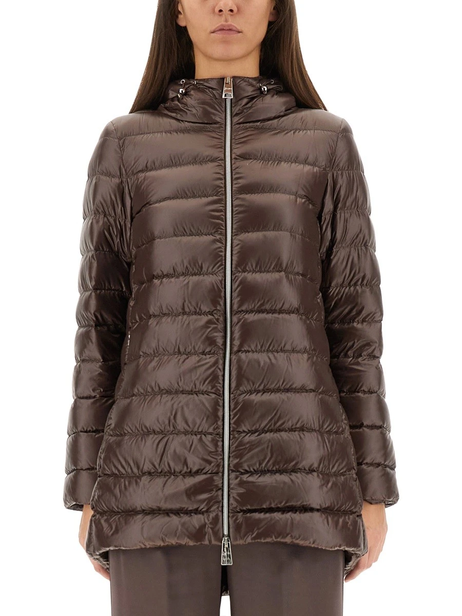 DOWN JACKET "A-SHAPE RESORT".webp