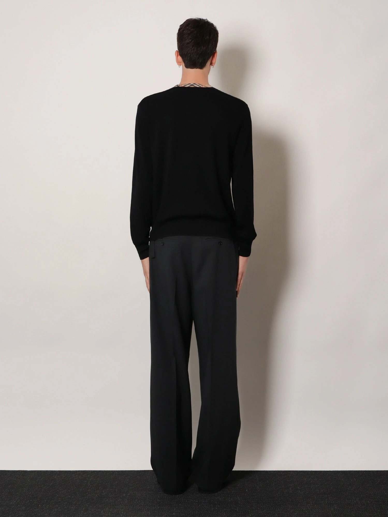 Wool sweater with Check profiles.webp