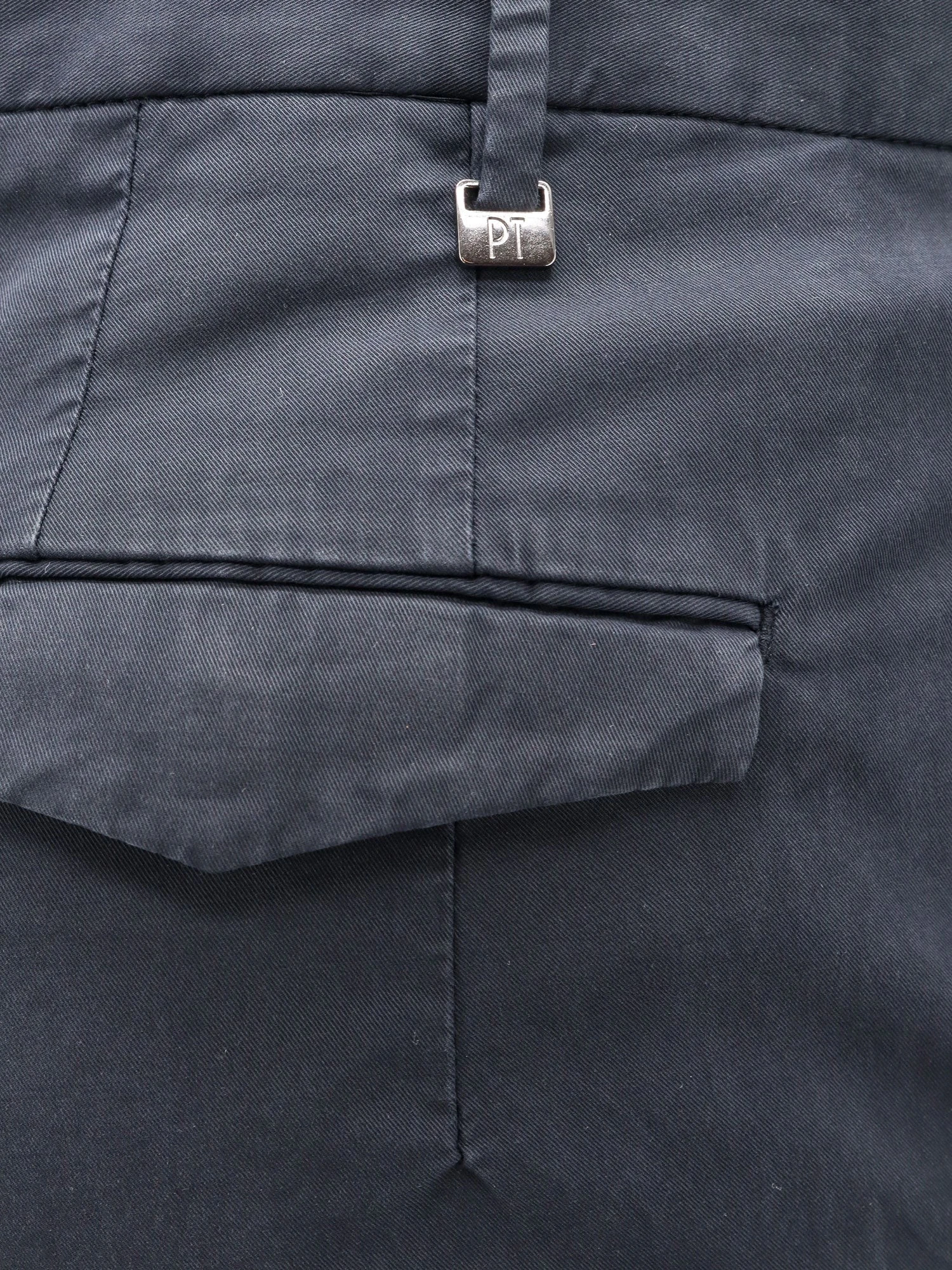 Style stretch cotton Master Fit trousers.webp