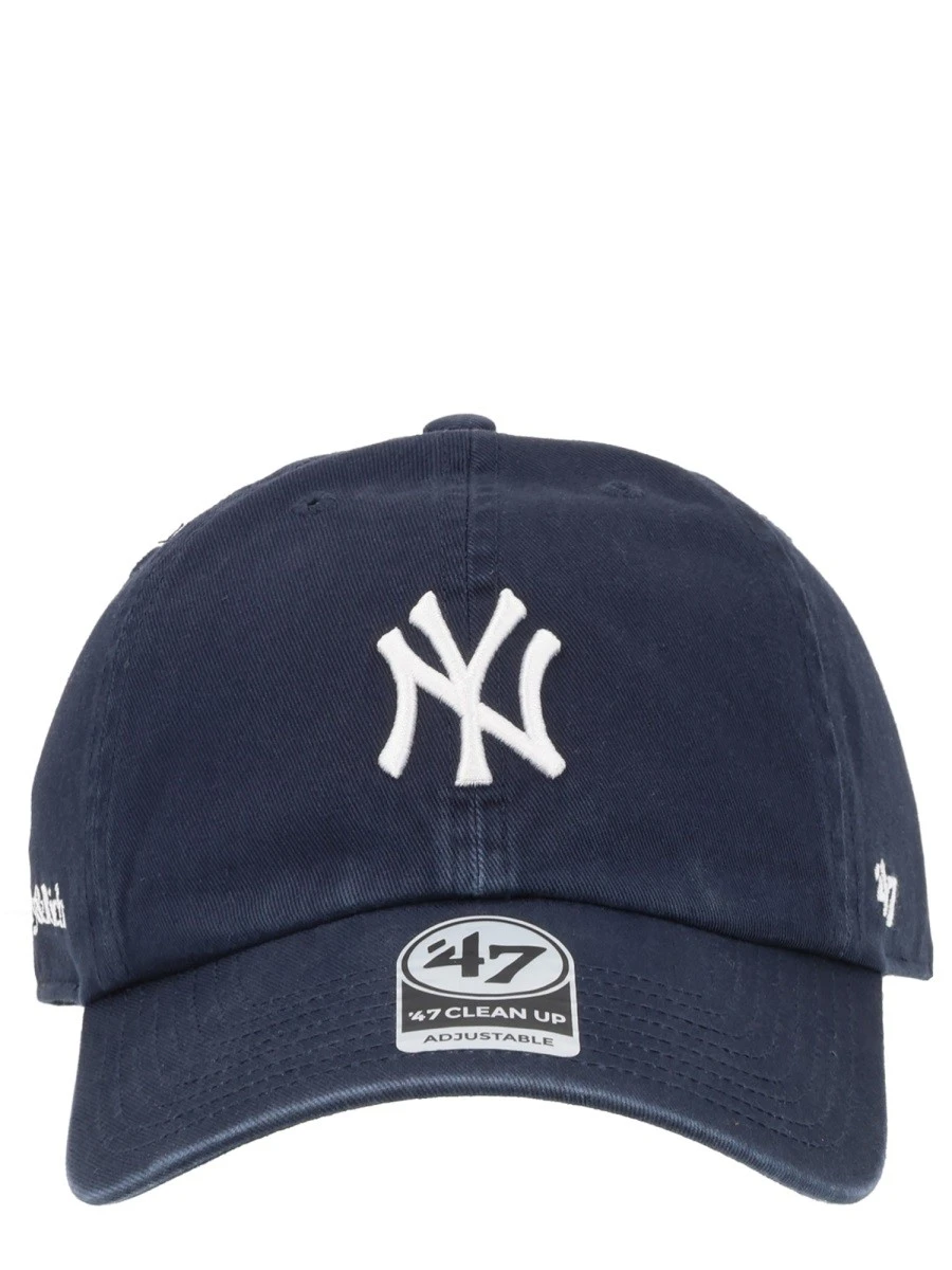BASEBALL HAT WITH LOGO.webp