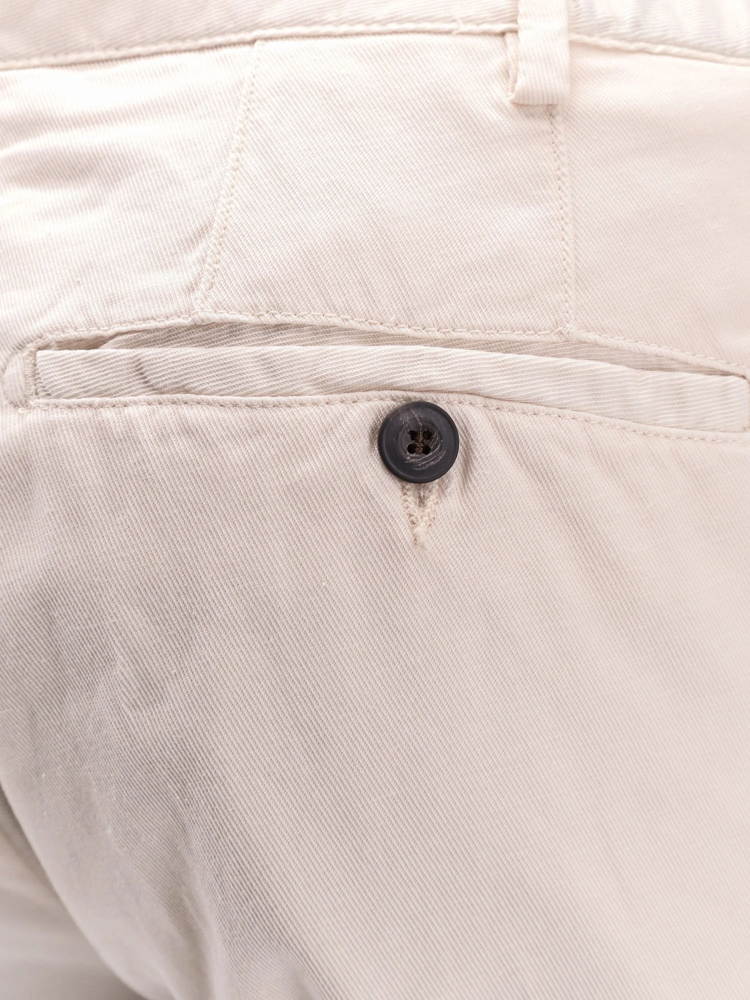 Cotton and linen trousers.webp