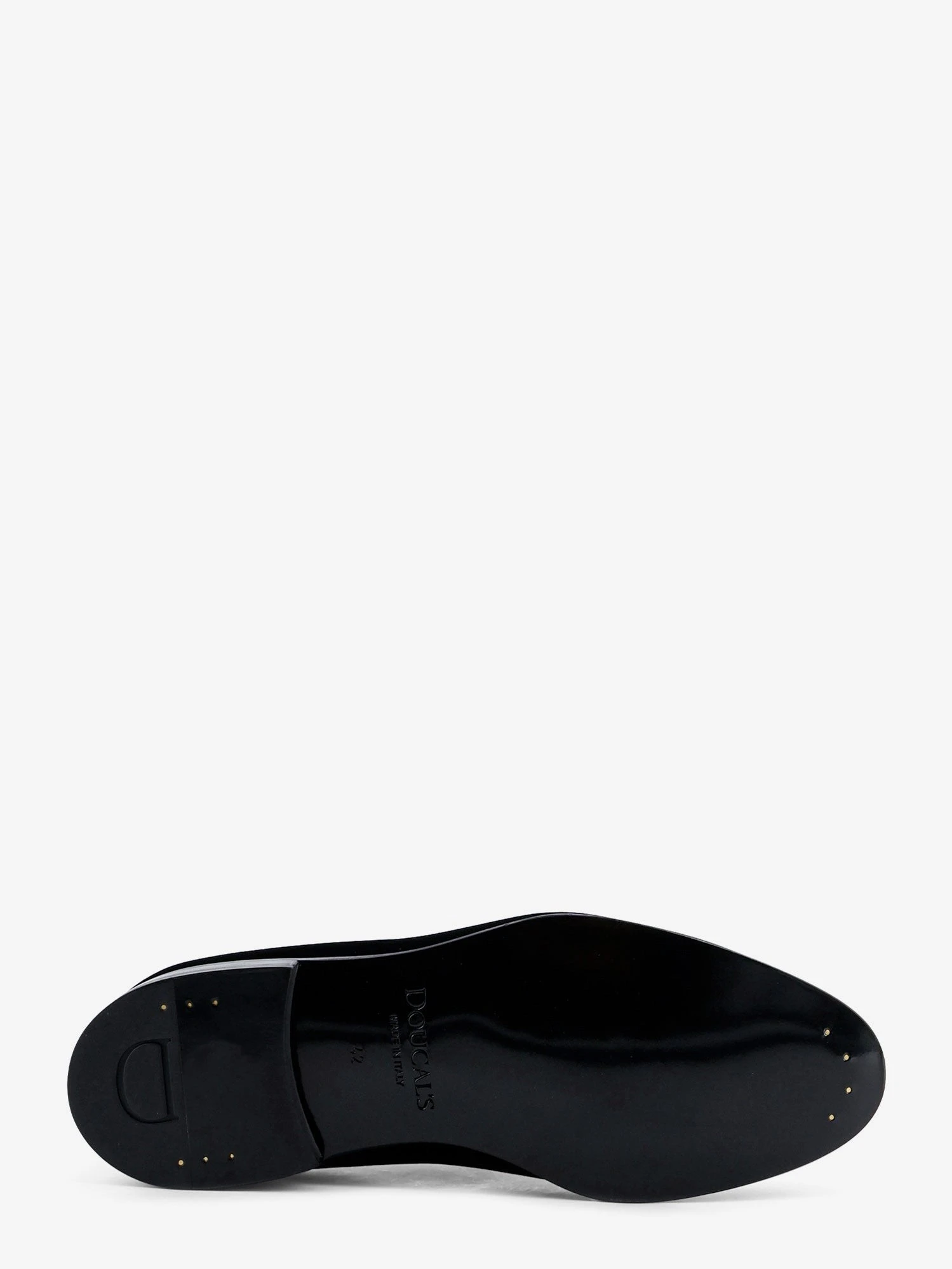 Velvet loafers.webp