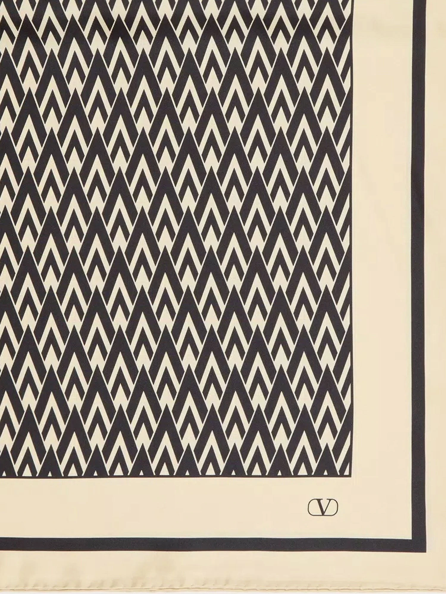 Organic cotton sweatshirt.webp