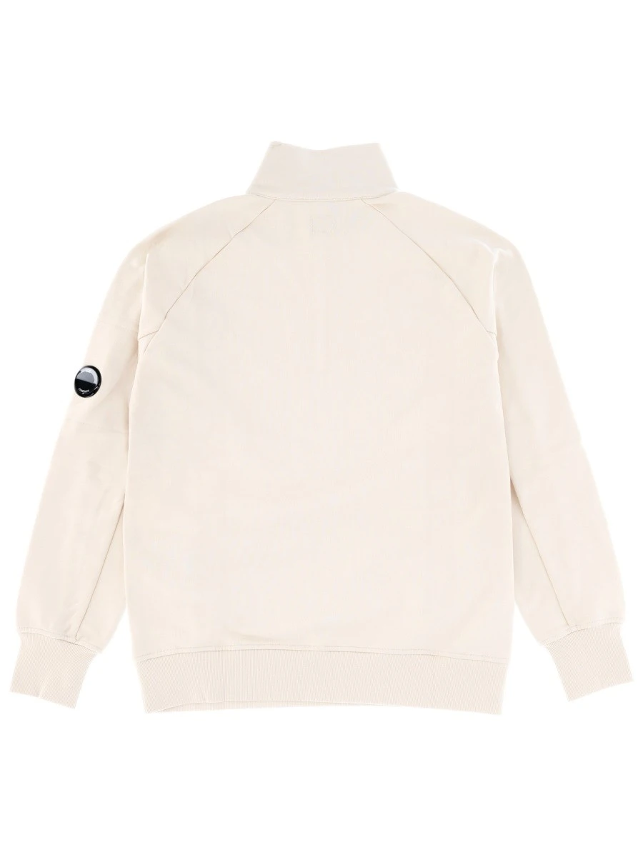 ZIP SWEATSHIRT..webp