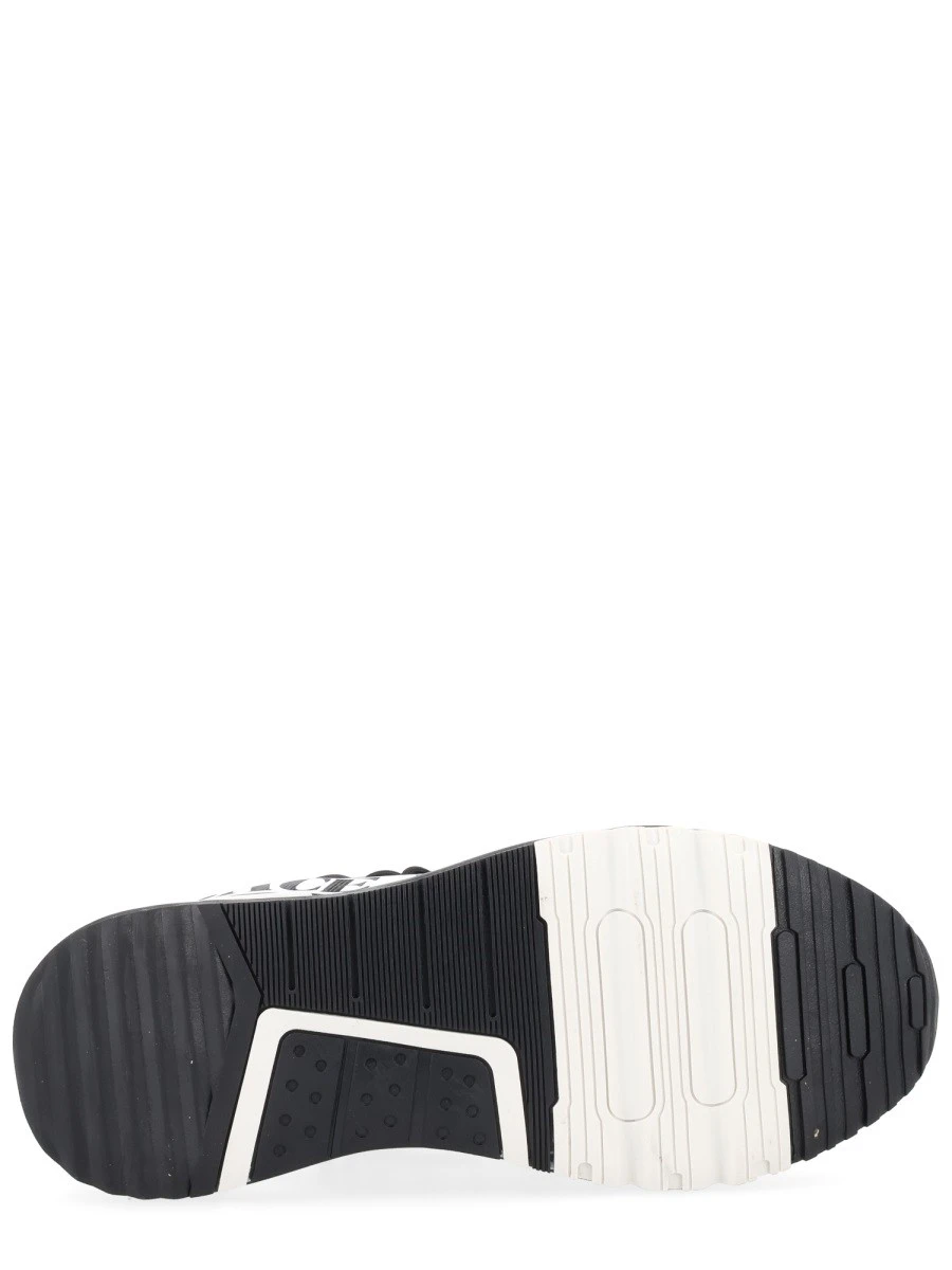 SNEAKER CON LOGO.webp