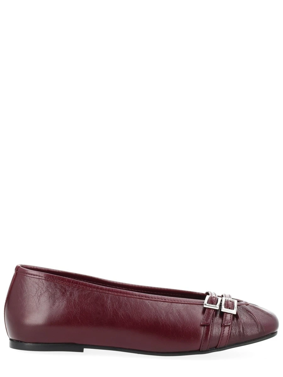 BALLERINA "CENDANA".webp