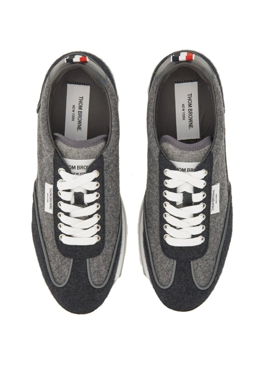 TECH RUNNER SNEAKER.webp