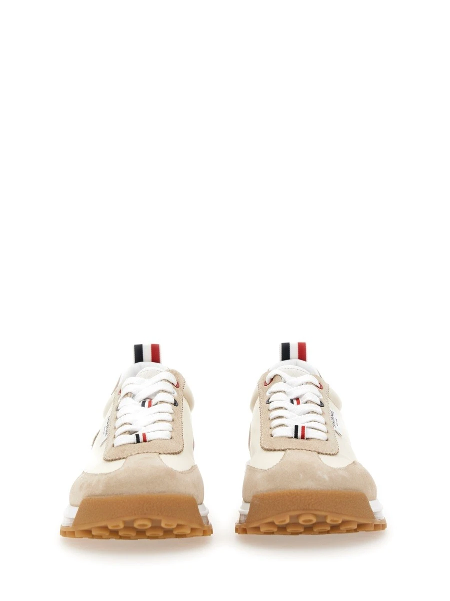 TECH RUNNER SNEAKER.webp