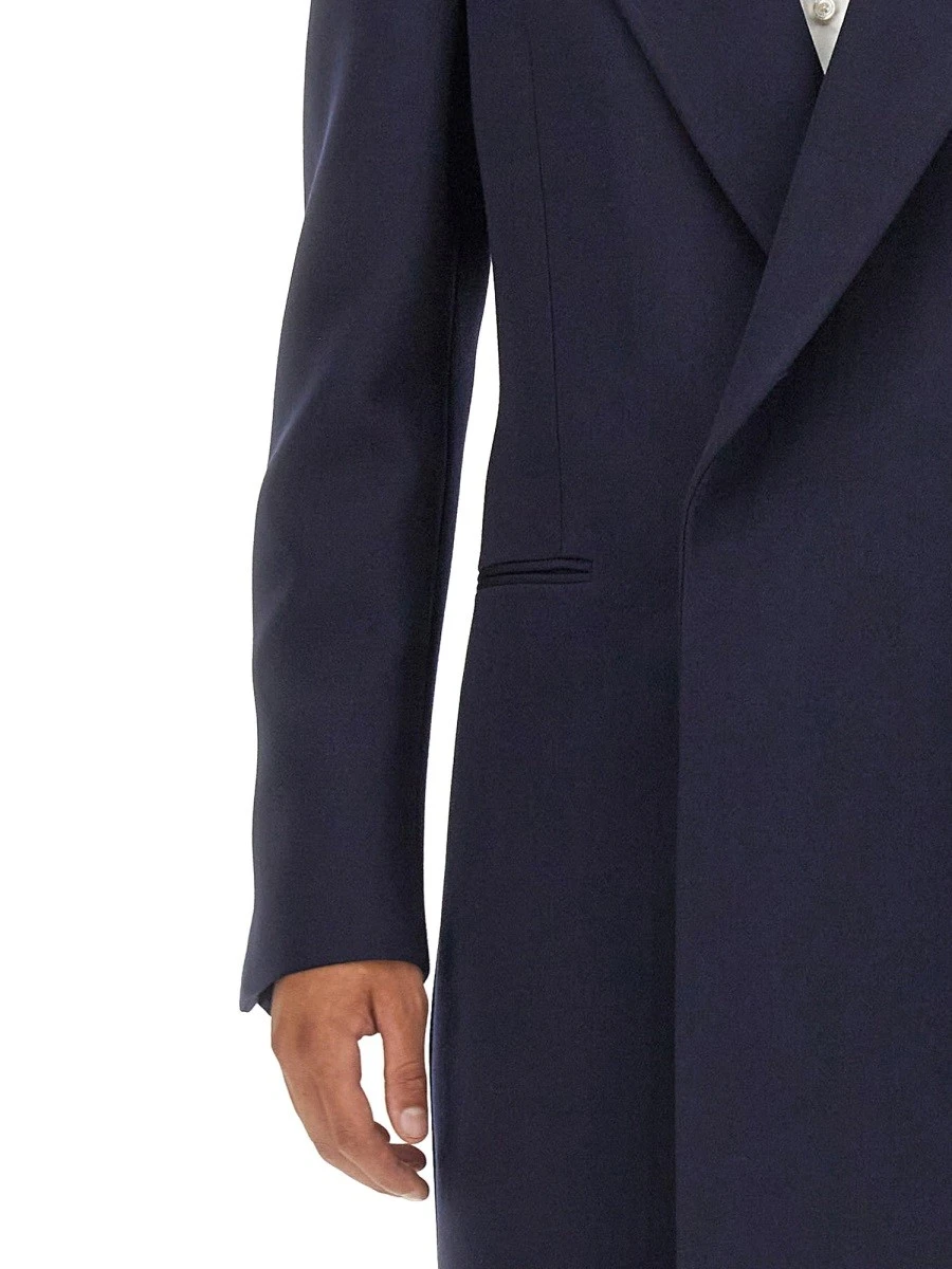 DOUBLE-BREASTED COAT.webp