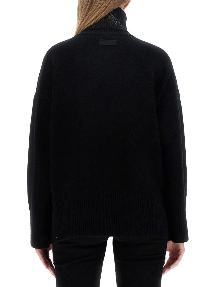 TURTLENECK SHIRT.webp