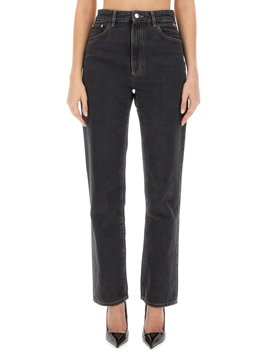 JEANS IN DENIM.webp