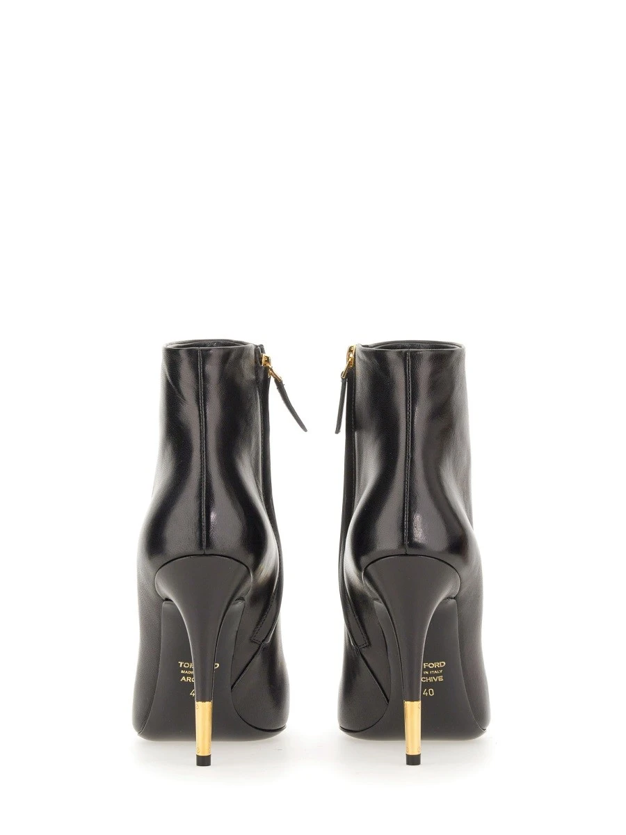 LEATHER BOOT.webp