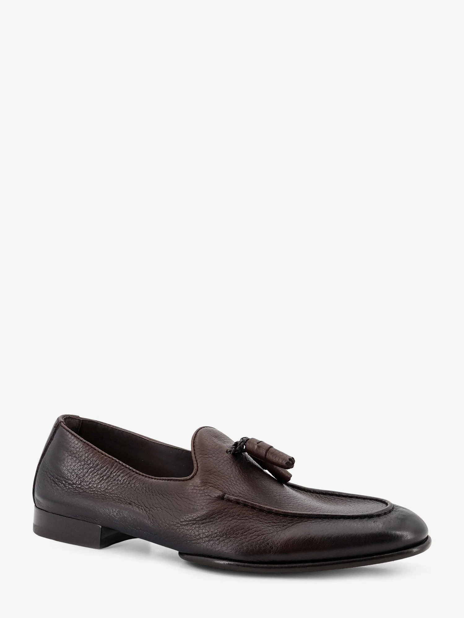 Daino leather loafers.webp