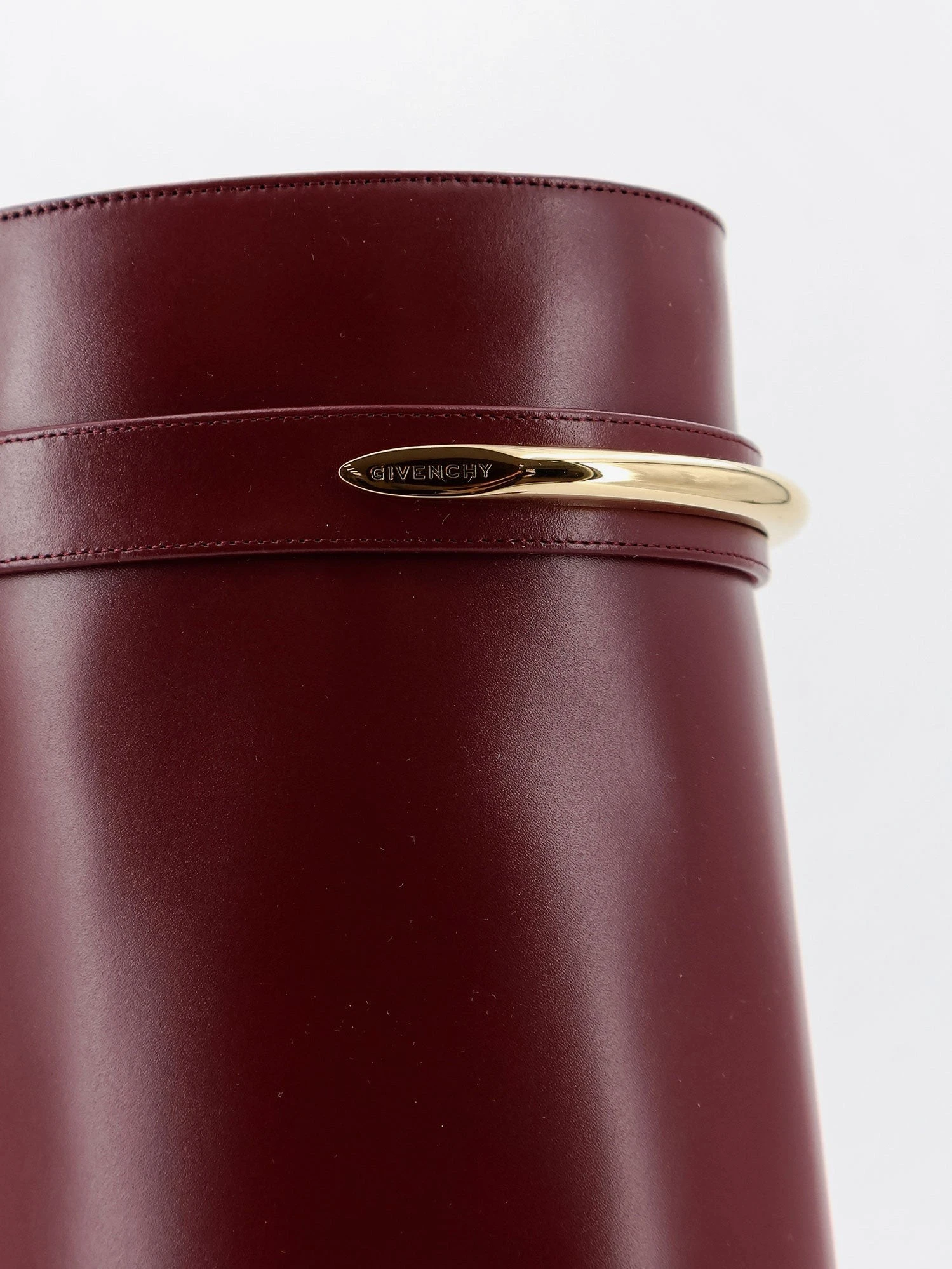 Shark leather boots.webp