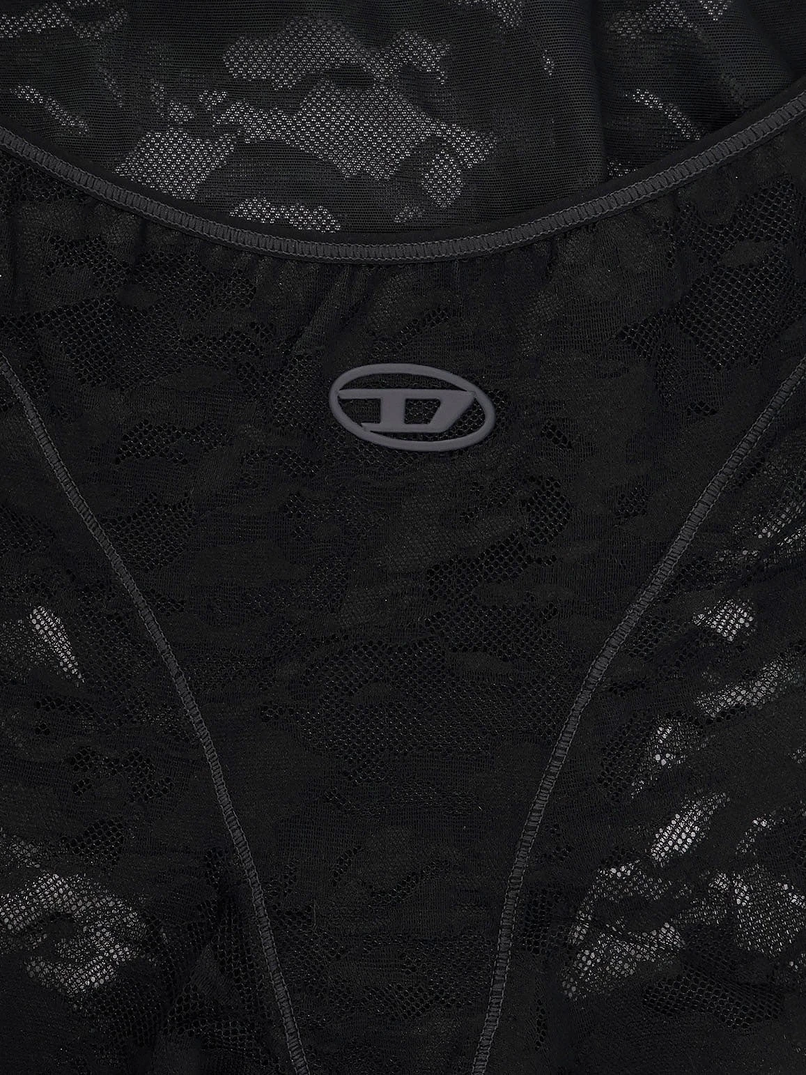 Claire-Utlt lace leggings.webp