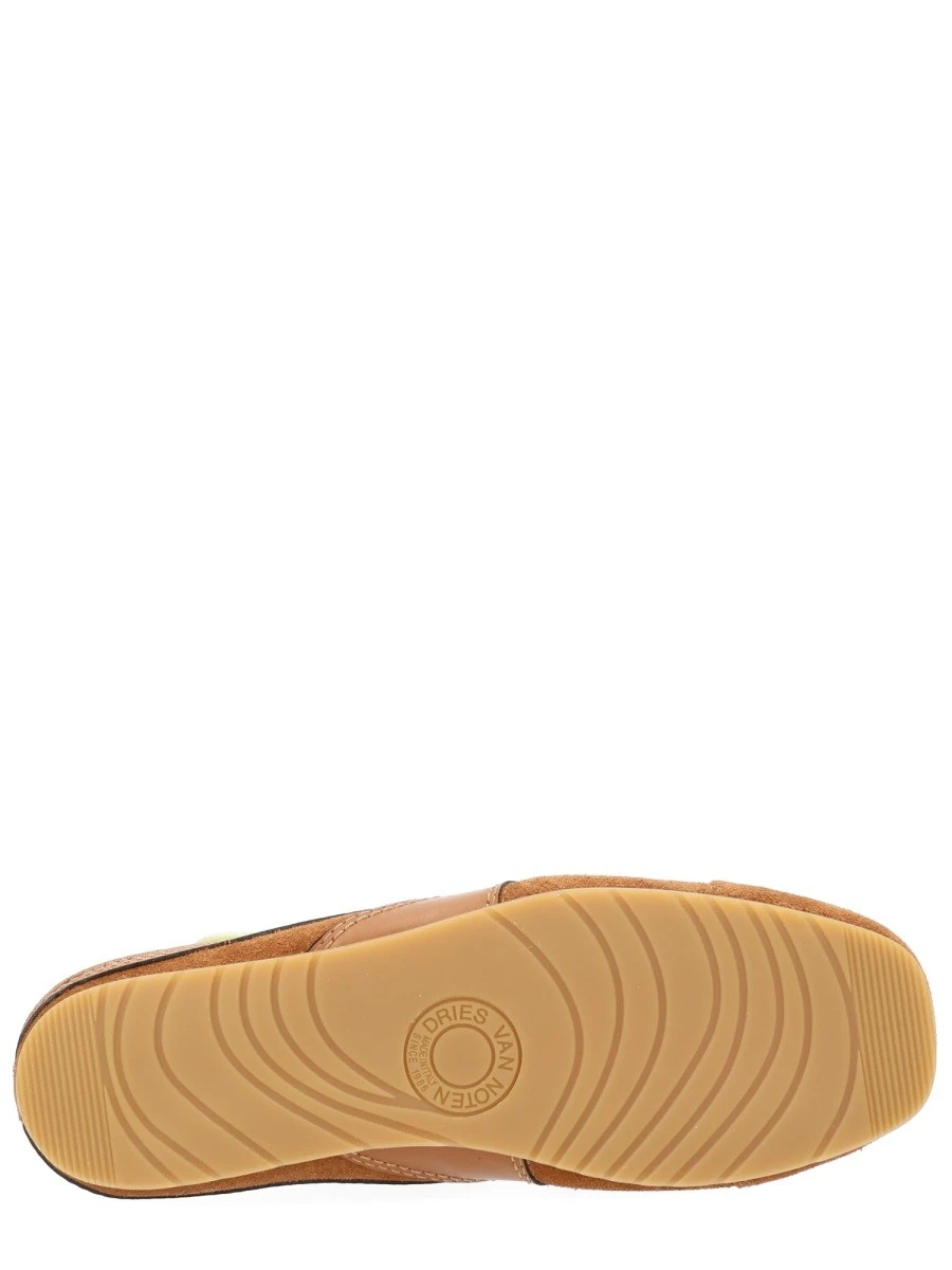 SLIP-ON SNEAKER.webp