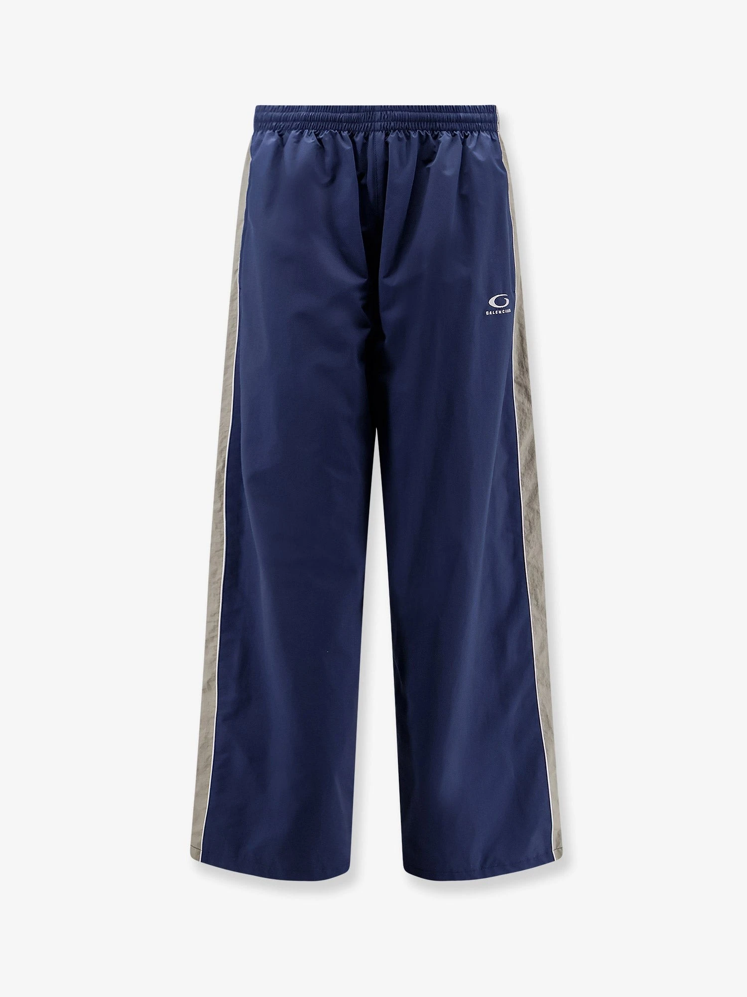Sporty nylon trousers.webp