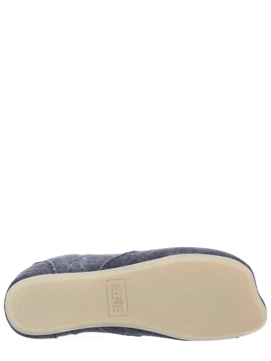 ANATOMICAL CANVAS SNEAKER.webp