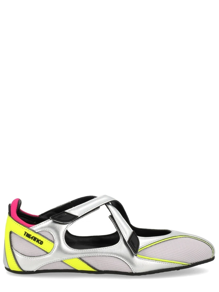 PORTACHIAVI IN RAFIA.webp