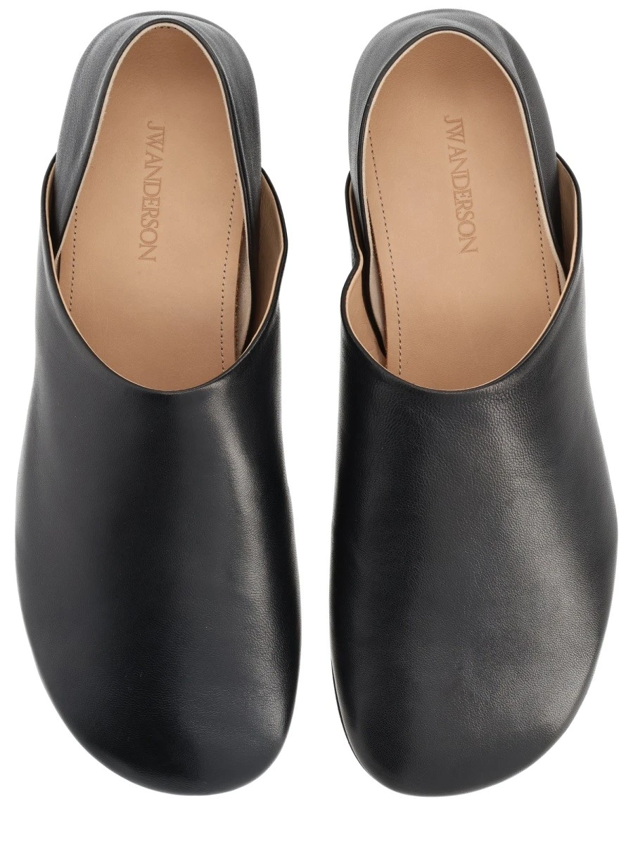 LEATHER SLIPPER SHOE.webp