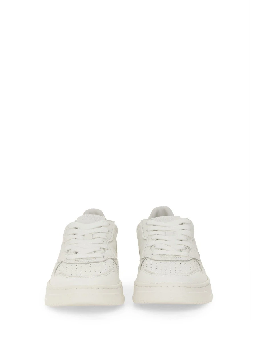 "MEDALIST LOW" SNEAKER.webp