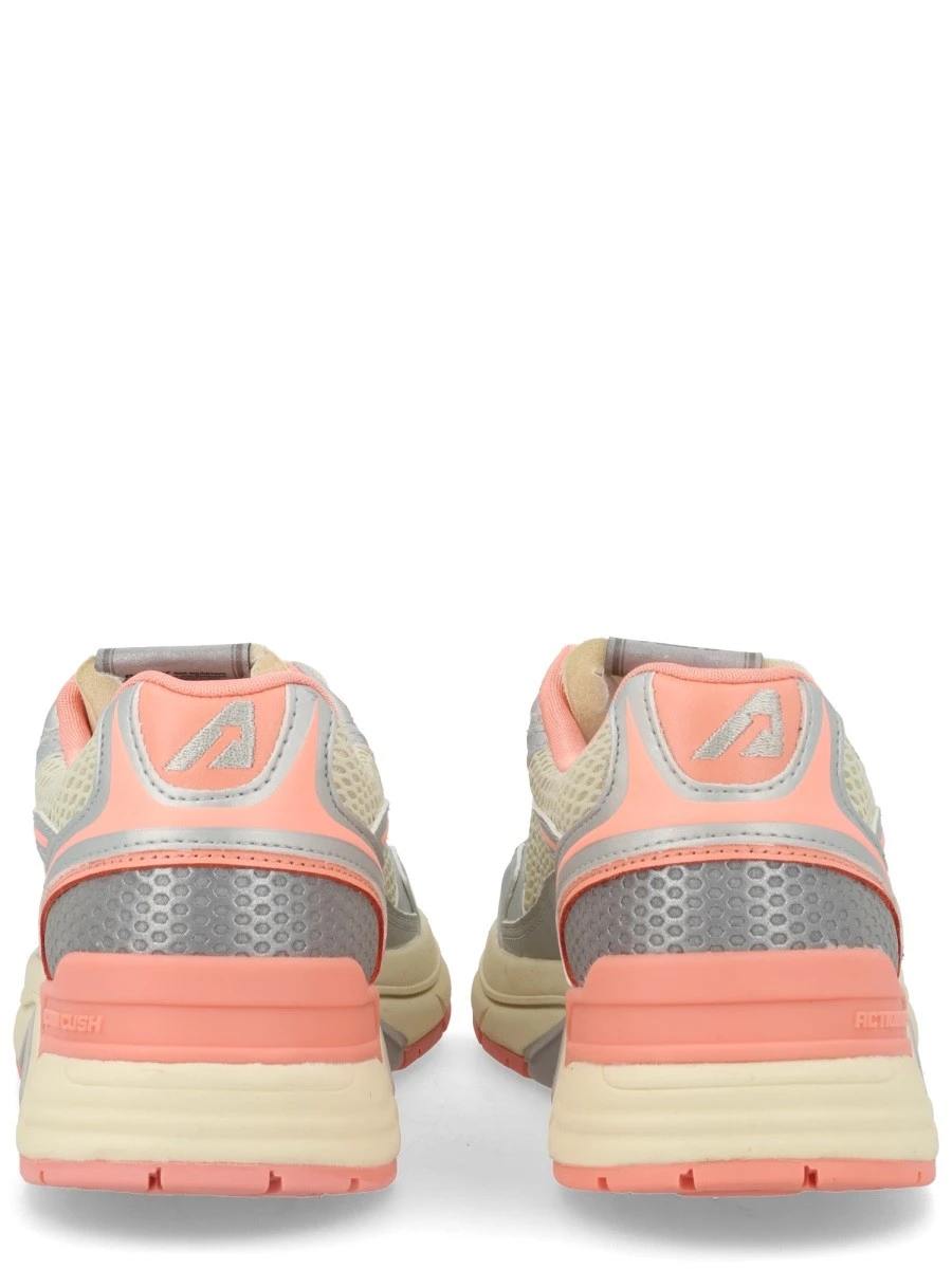 "HYPERWAY" SNEAKER.webp