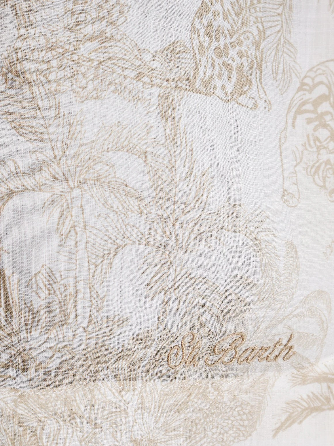 Maeve ramie shorts with floral motif.webp