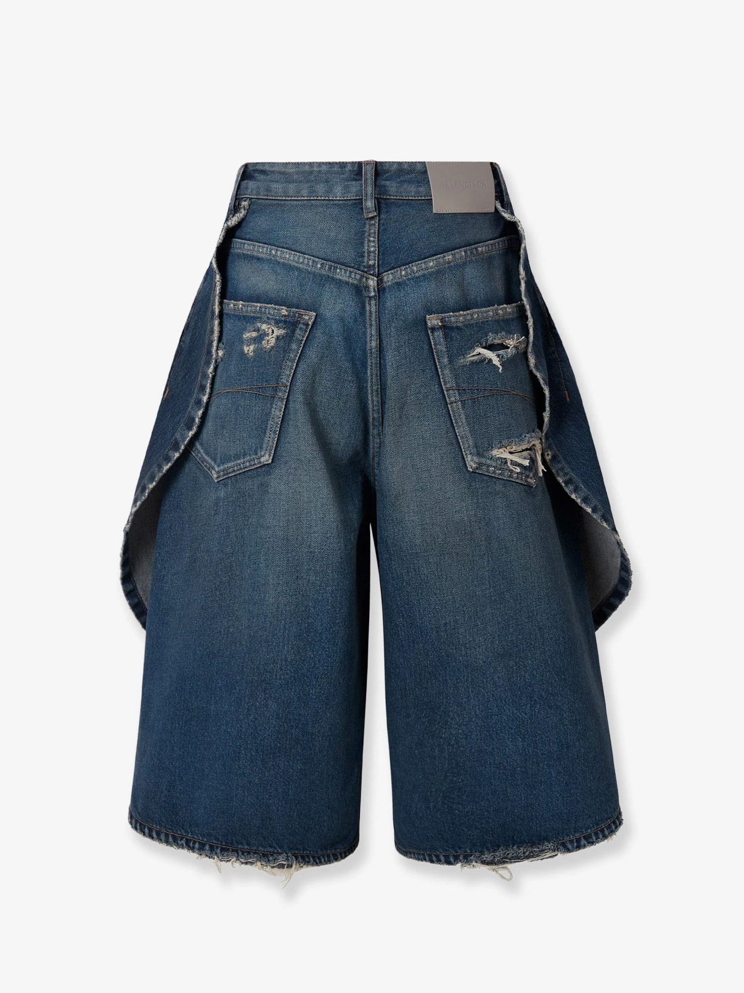 Cotton Bermuda shorts.webp