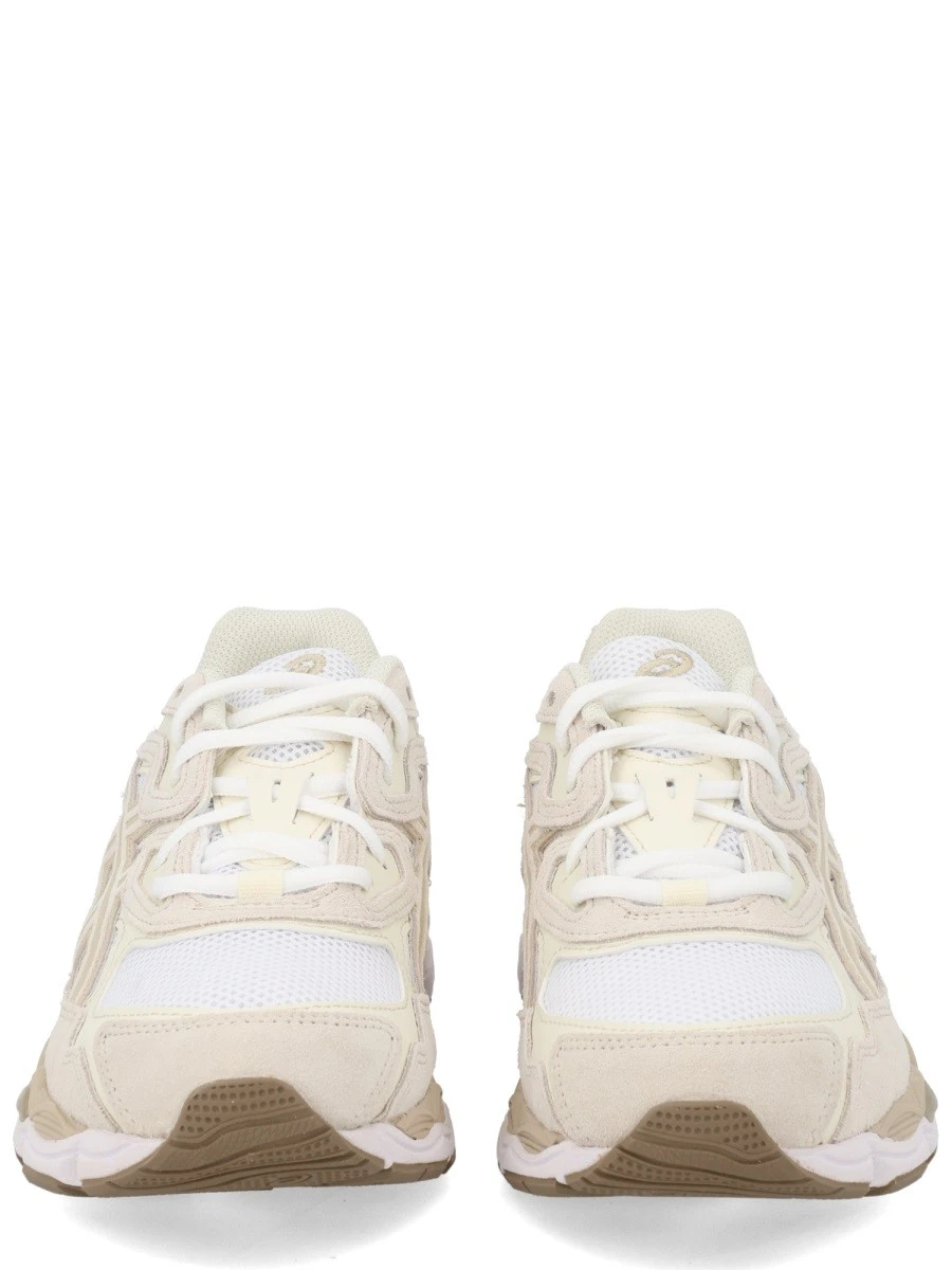 Cotton t-shirt with frontal logo.webp