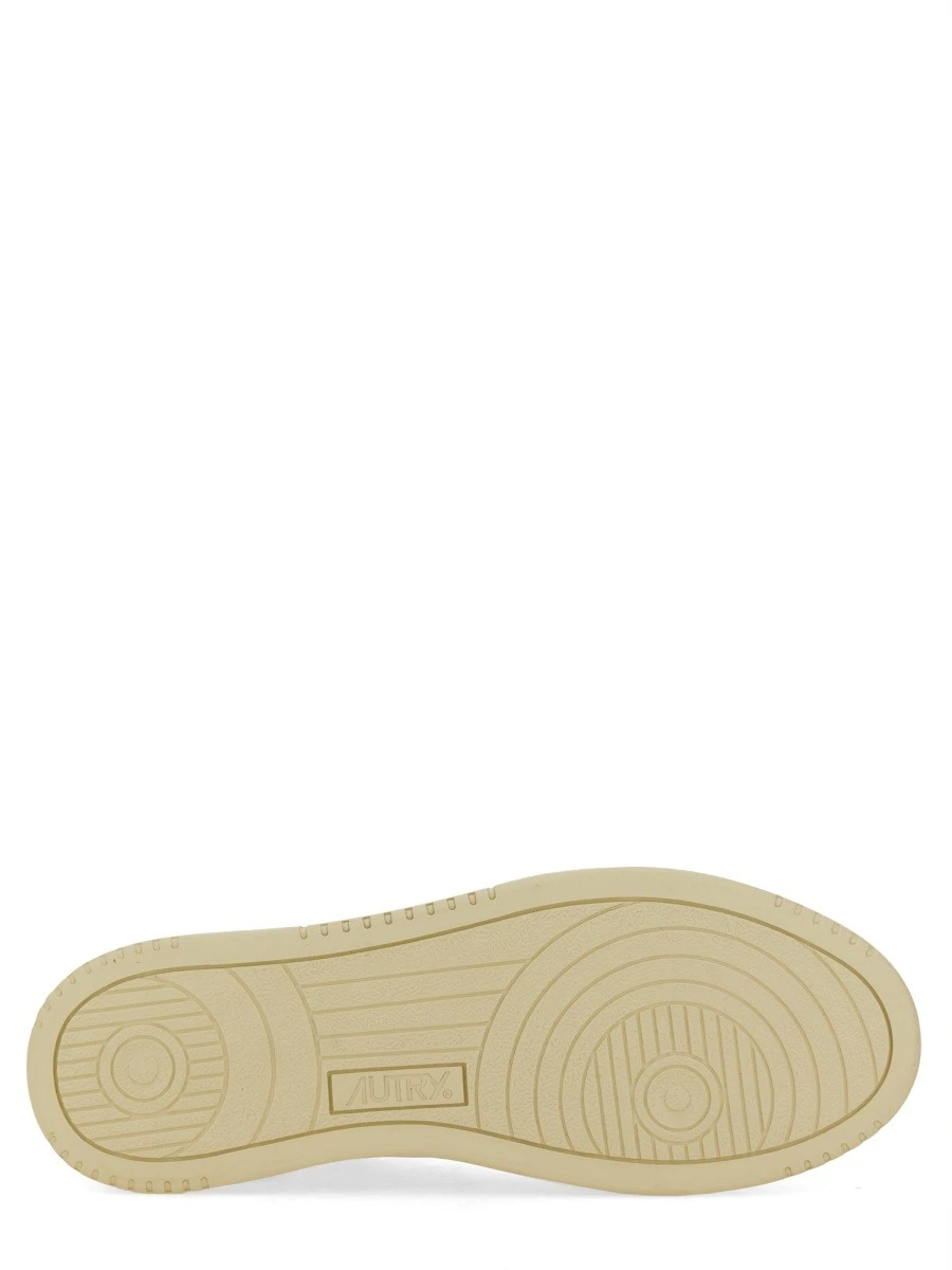 "MEDALIST" LOW SNEAKER.webp