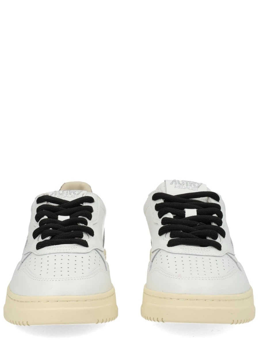 "MEDALIST LOW" SNEAKER.webp
