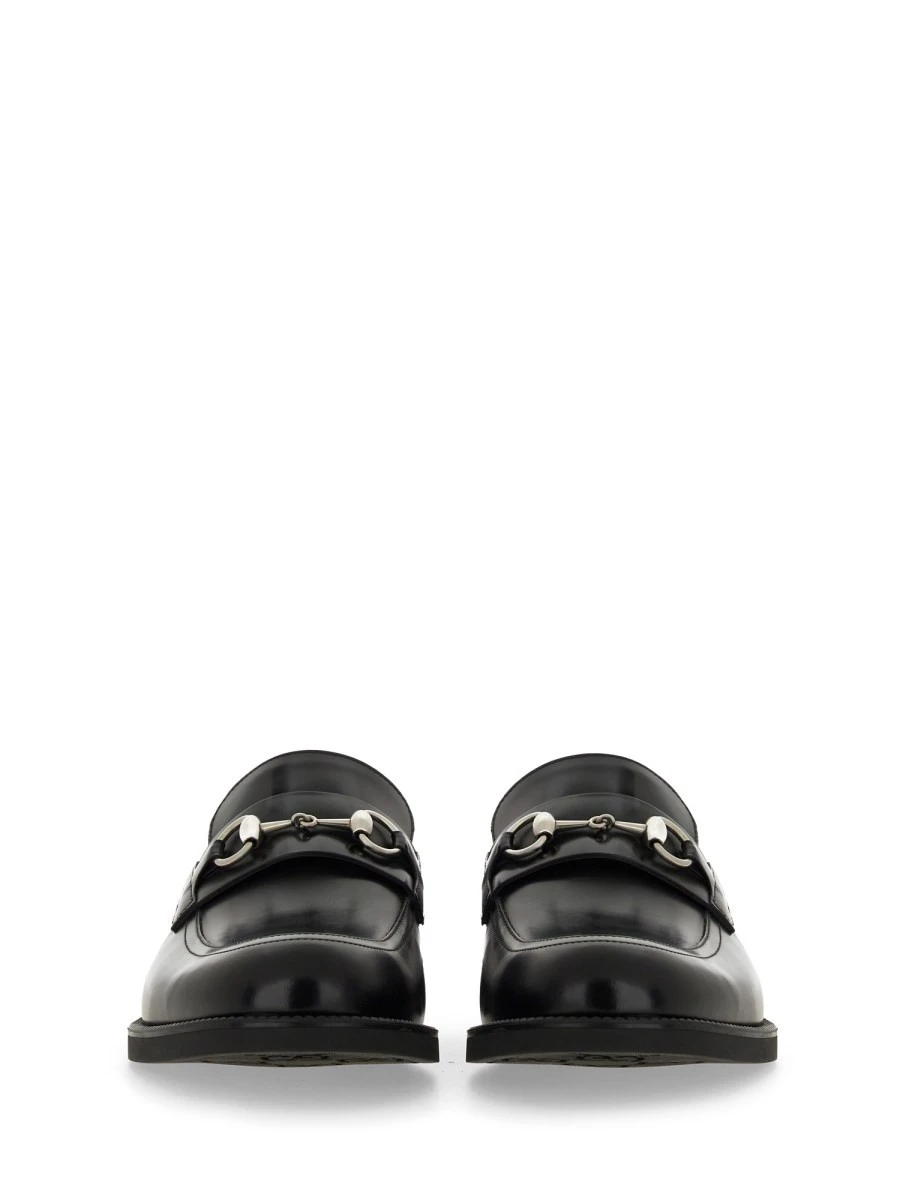 MOCCASIN WITH CLAMP.webp