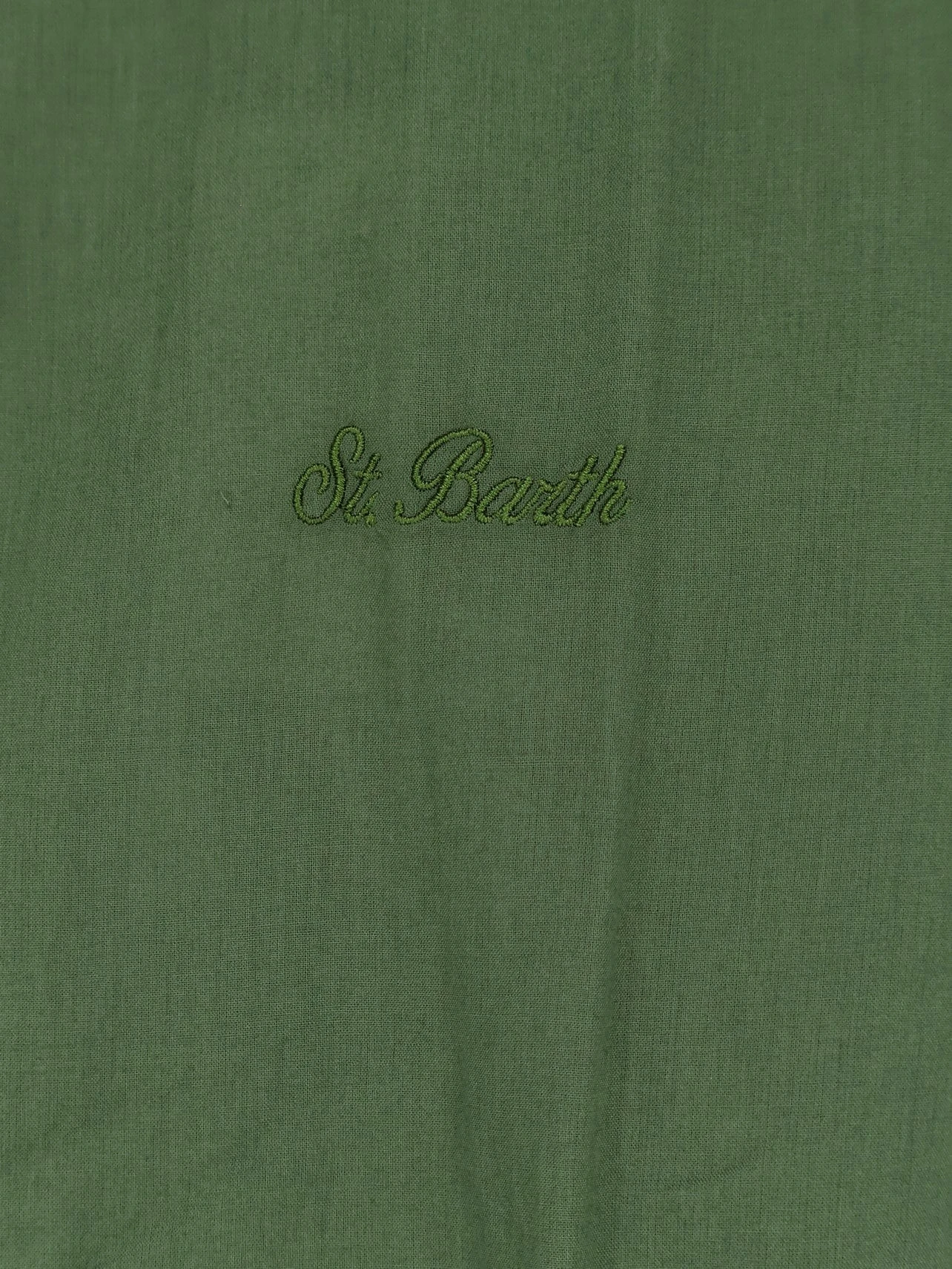 Ice cotton shirt with embroidered logo on the front.webp