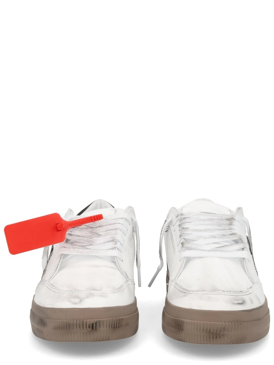 "VULCANIZED" SNEAKER.webp