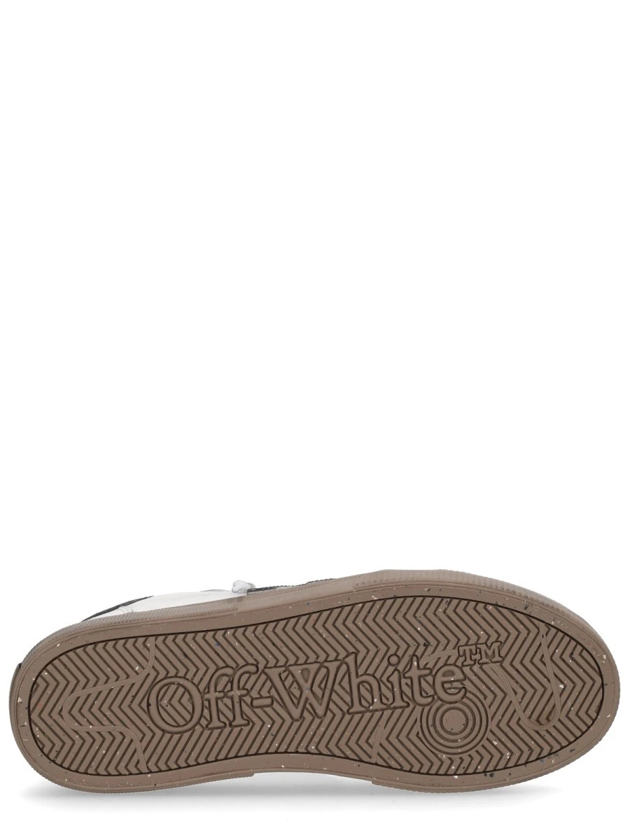 "VULCANIZED" SNEAKER.webp