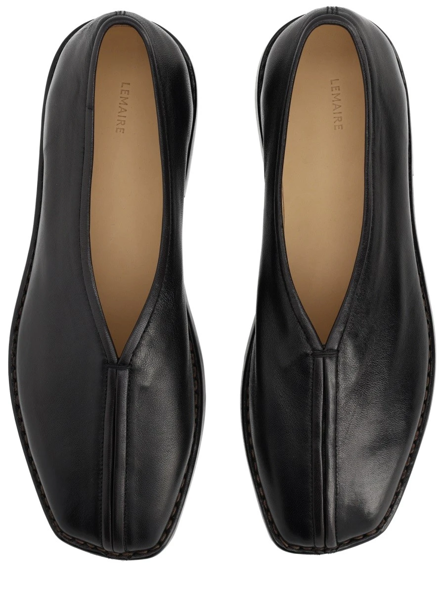 "FLAT PIPED" SLIPPER.webp
