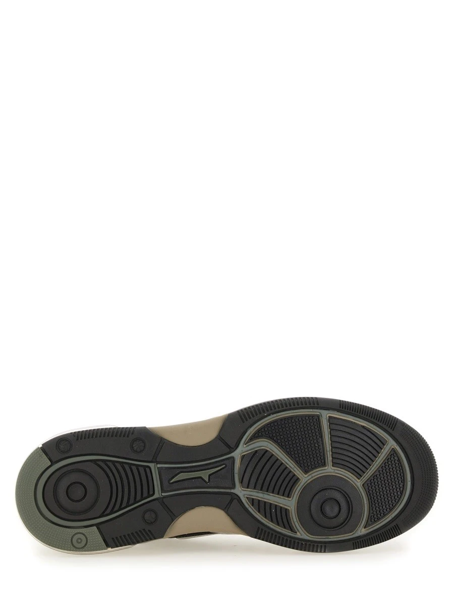 "DRAKE" SNEAKER.webp