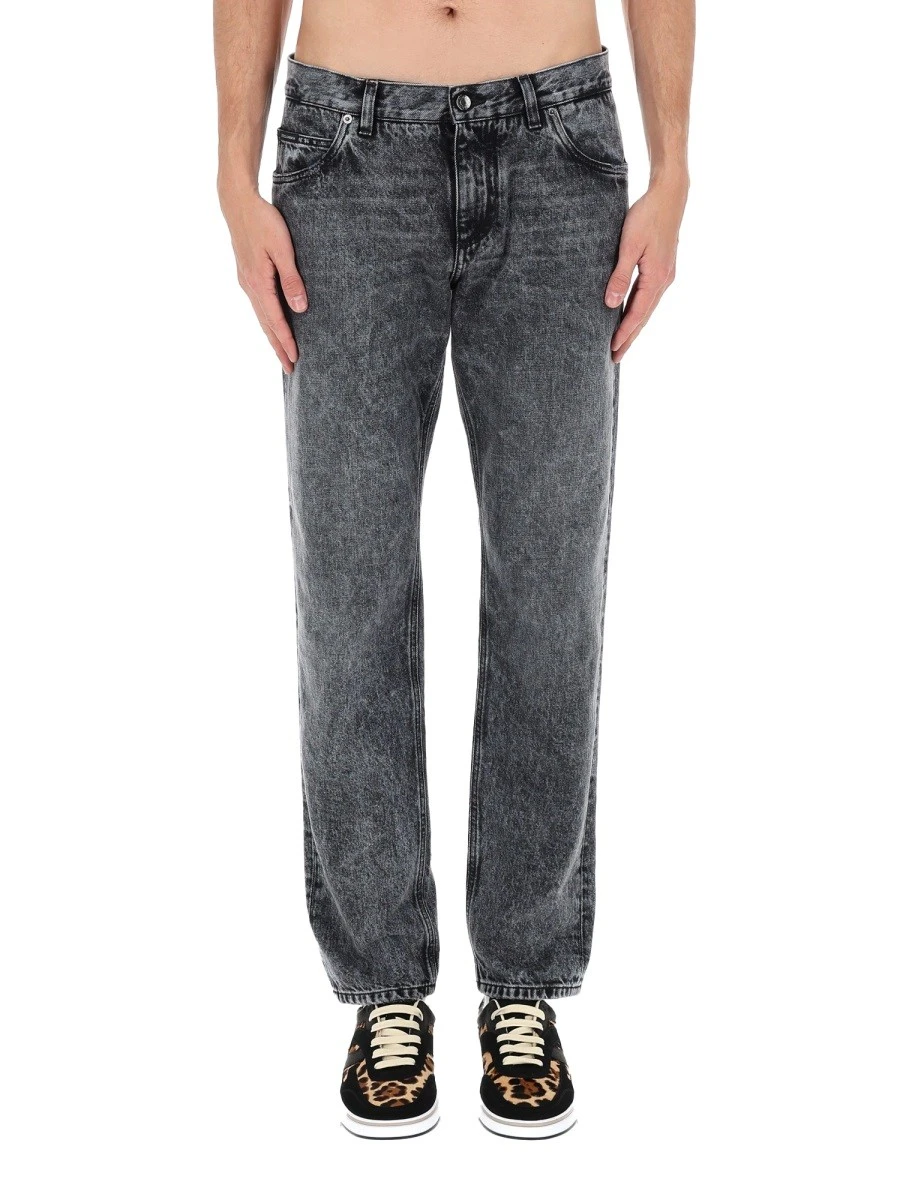 JEANS IN DENIM.webp