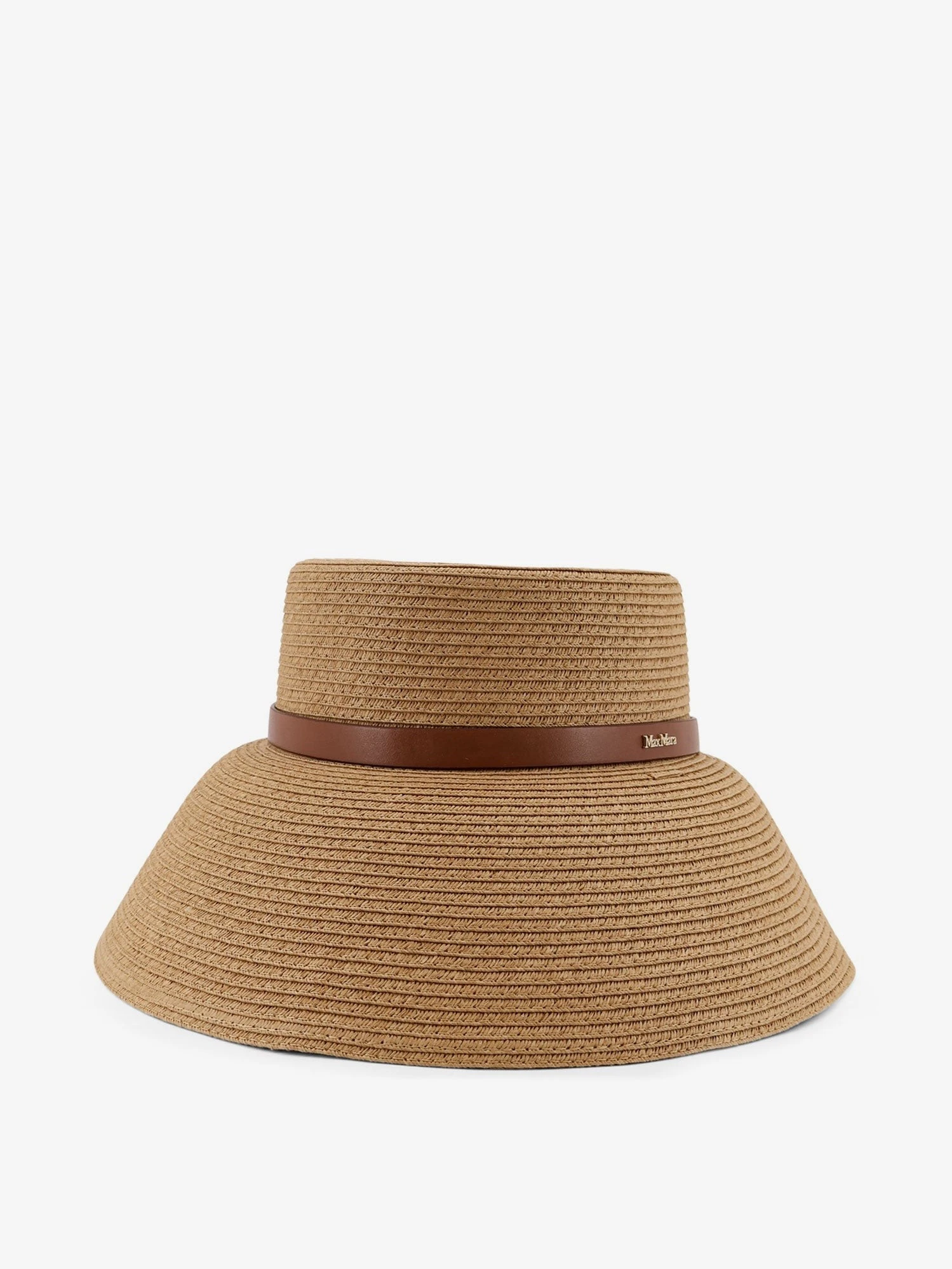 Wide-brimmed hat with metal logo on the front.webp