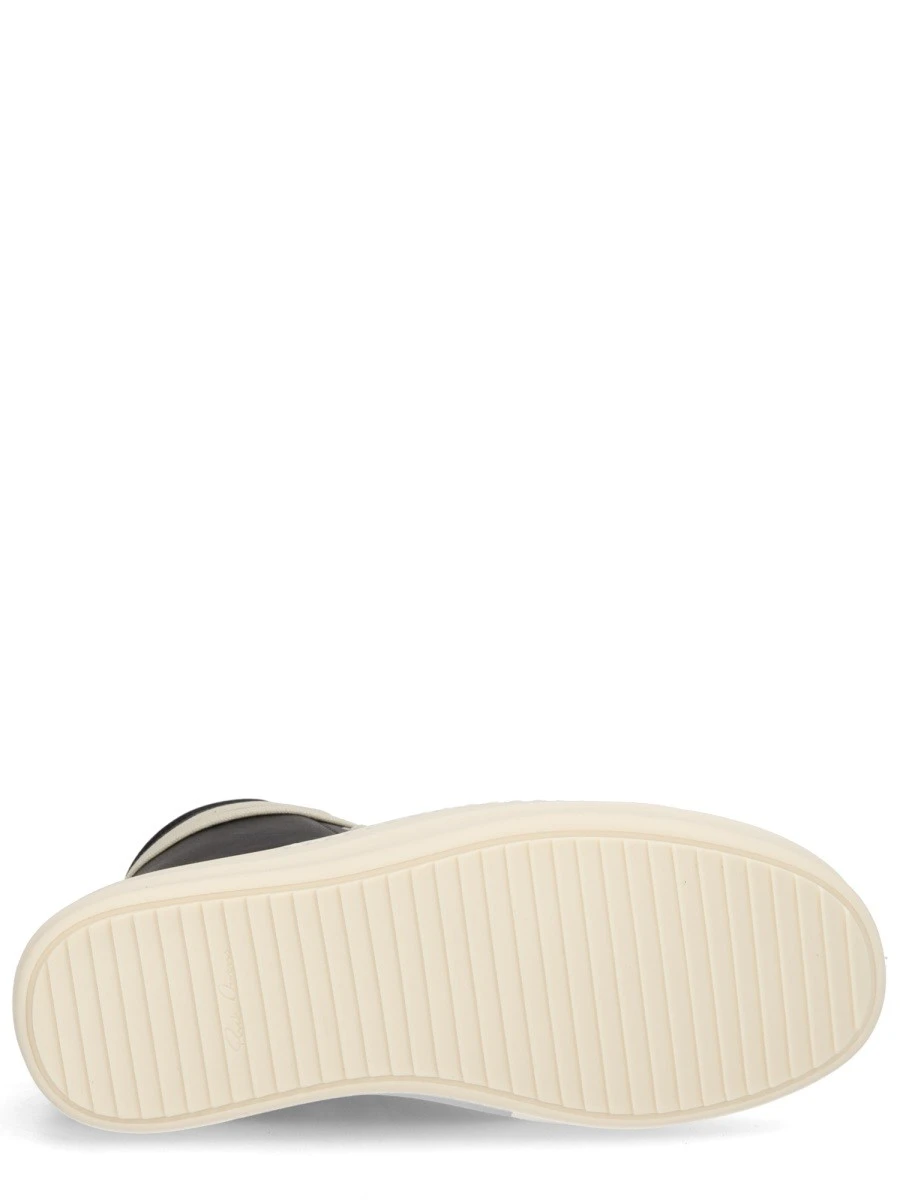 LEATHER SNEAKER.webp