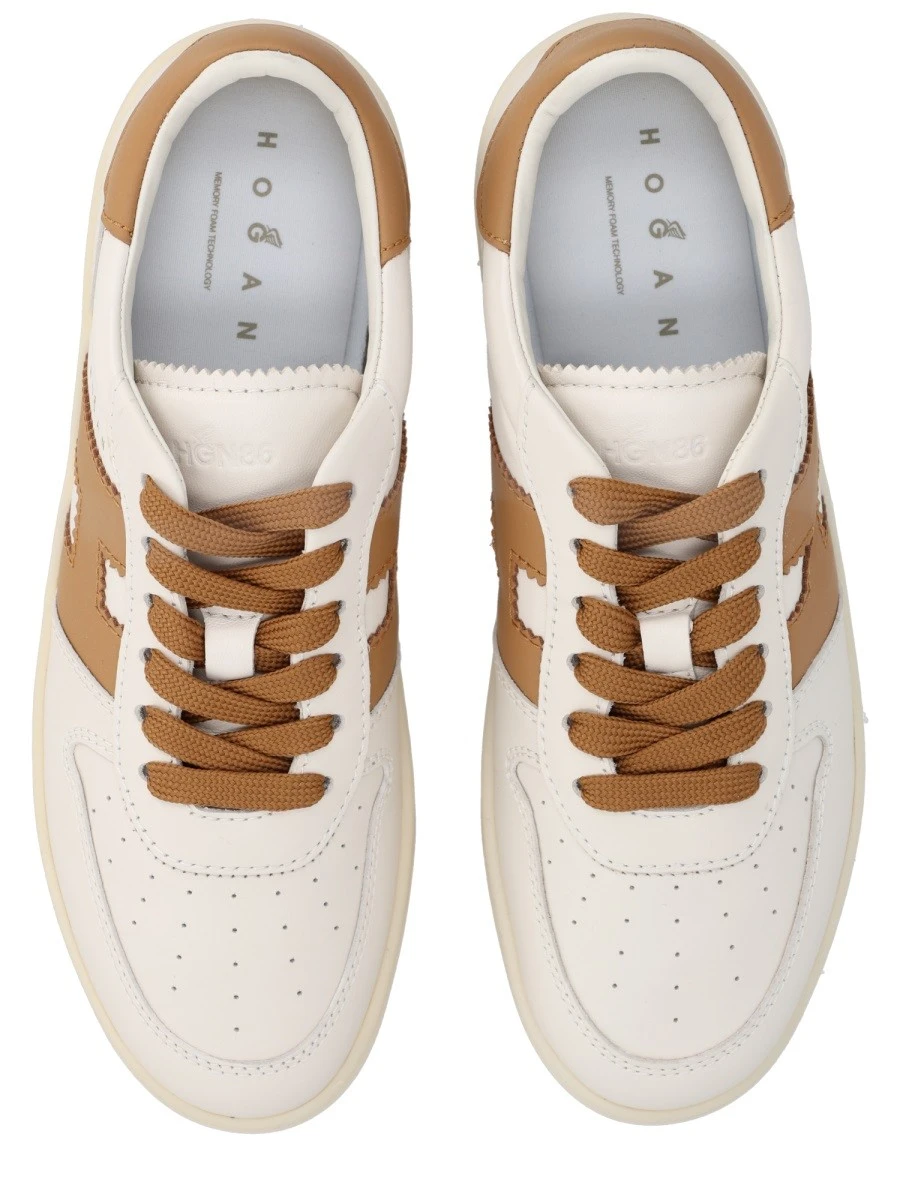LEATHER SNEAKER.webp