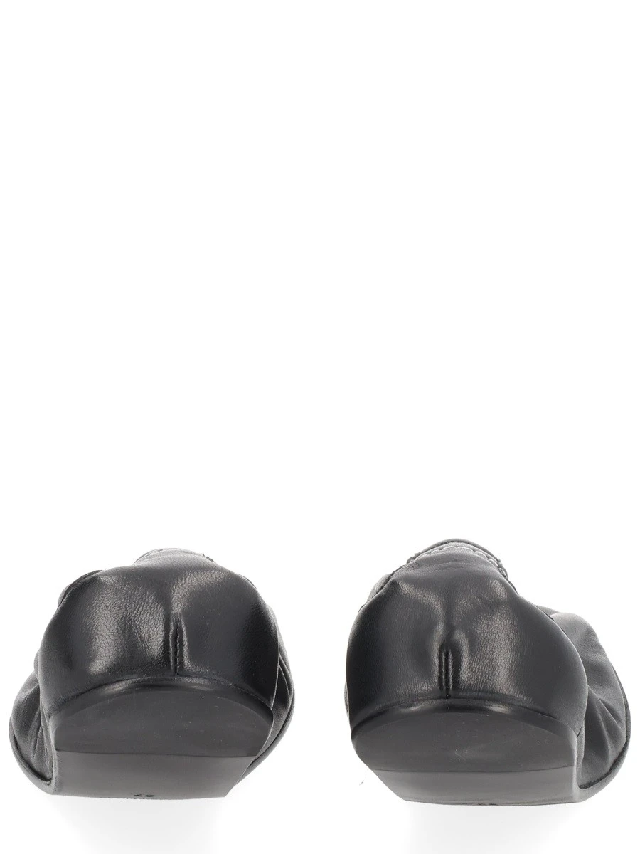 LEATHER BALLERINA.webp