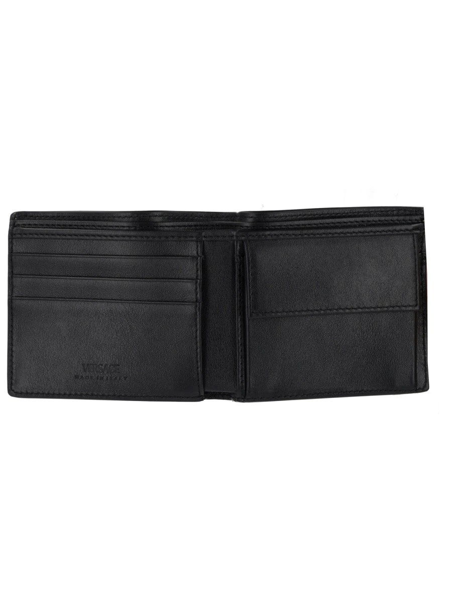 WALLET WITH LOGO.webp