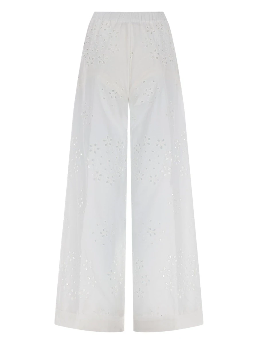 PANTALONE TRAFORATO CON RICAMO SANGALLO.webp