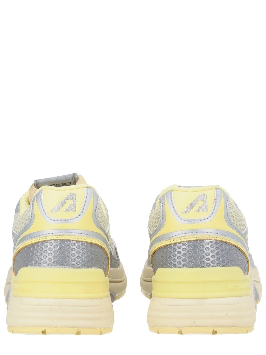 "HYPERWAY" SNEAKER.webp