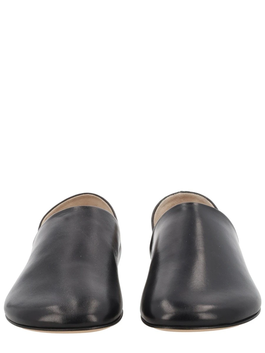 LEATHER SLIPPER SHOE.webp